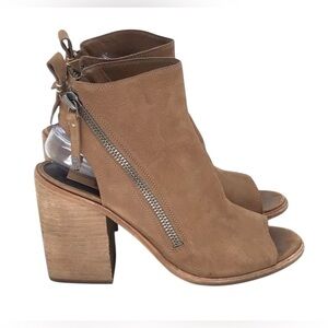 Dolce Vita Boots Womens Sz 8 Brown Suede Peep Toe Ankle Booties Casual Shoes
